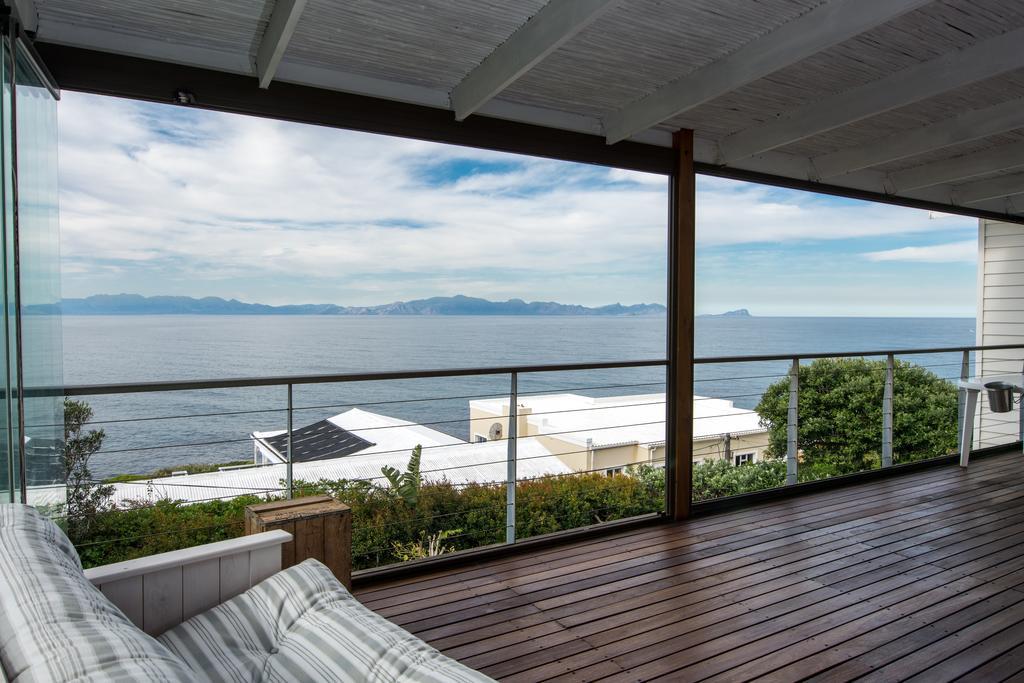 Quarterdeck Holiday Apartment เคปทาวน์ ภายนอก รูปภาพ