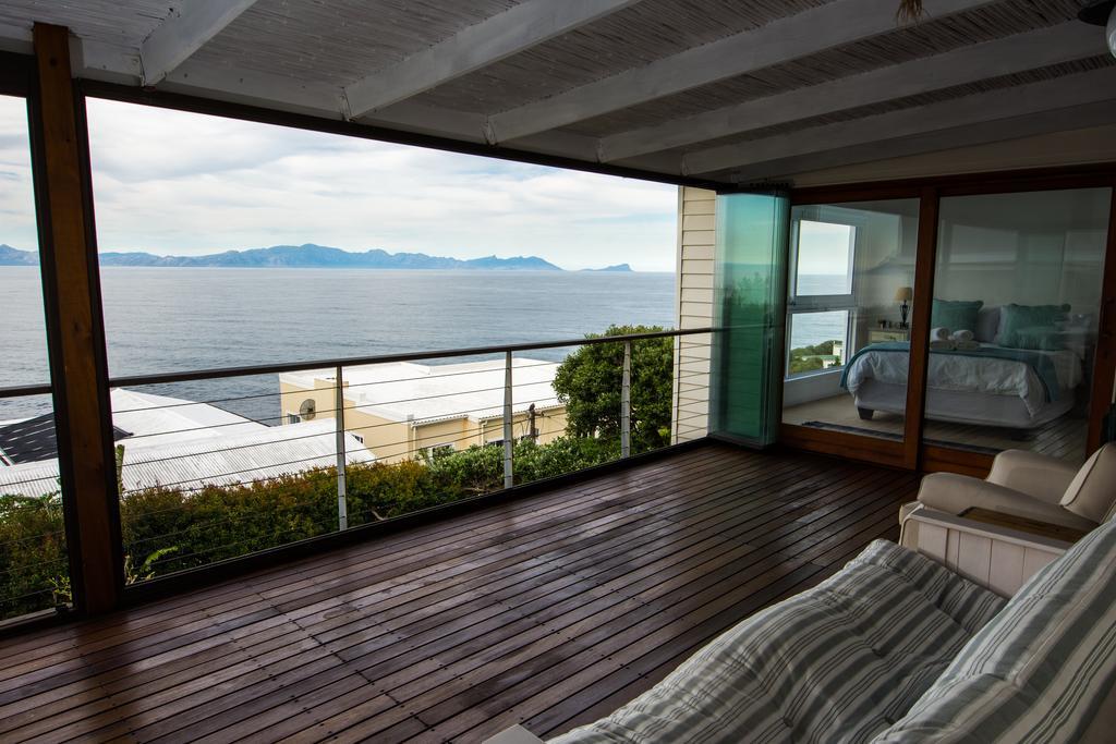 Quarterdeck Holiday Apartment เคปทาวน์ ภายนอก รูปภาพ